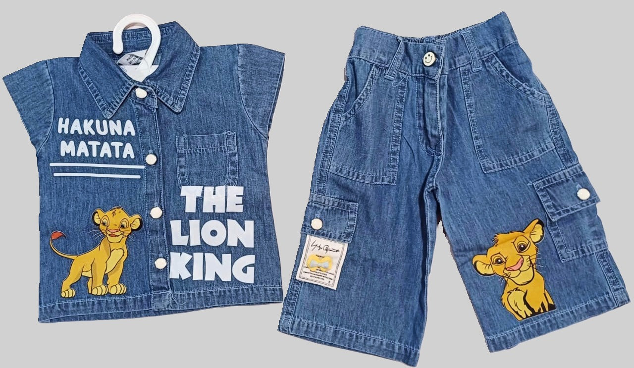 2-Piece Floral Applique T-Shirt and Jeans