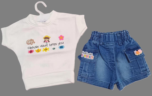 2-Piece Floral Applique T-Shirt and Jeans