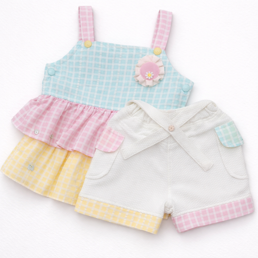 Stylish baby boys explore printed t-shirt with matching jogger pants set made from soft breathable cotton. Perfect for everyday wear, playtime, and all-season comfort.