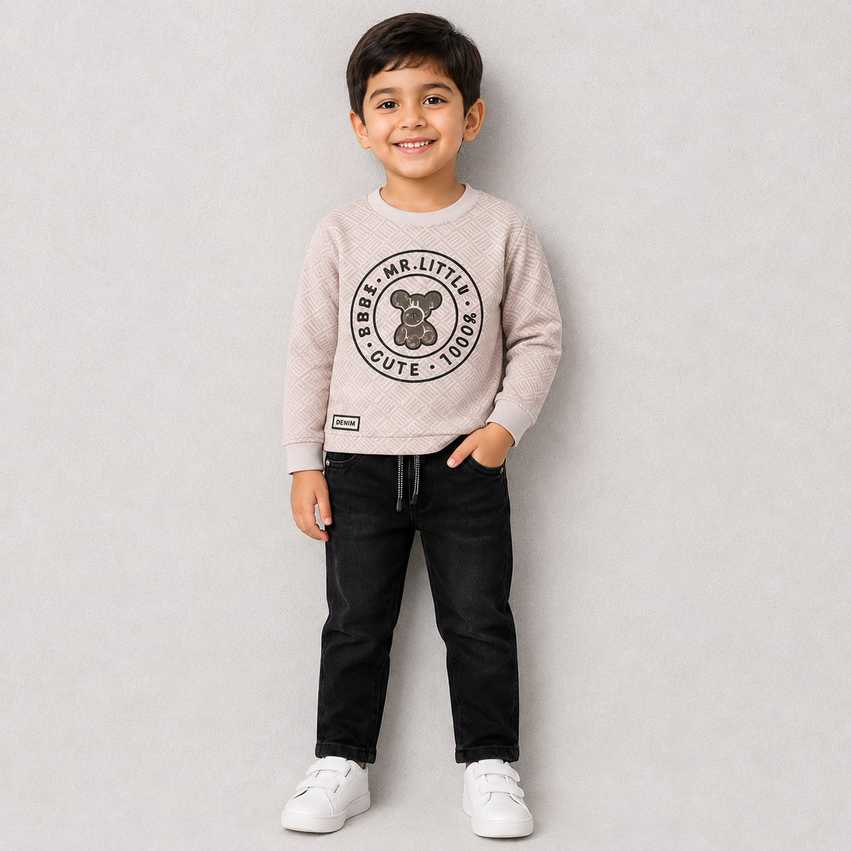 Little Trend setter Bear Cute Graphic Sweatshirt & Black Denim Set