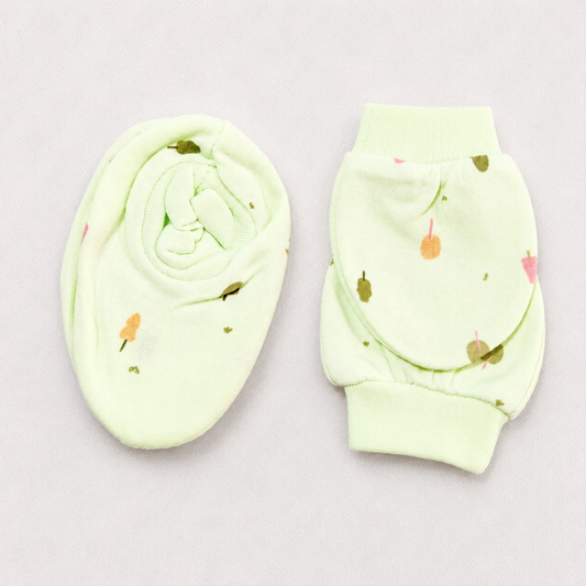 Simply Newborn Baby Mittens & Booties Set Soft Cotton Green Print