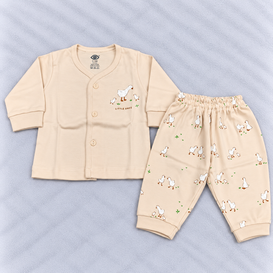 Zero Baby Unisex Cream Duck Print Co-Ord Set with Button-Front Top and Matching Pants